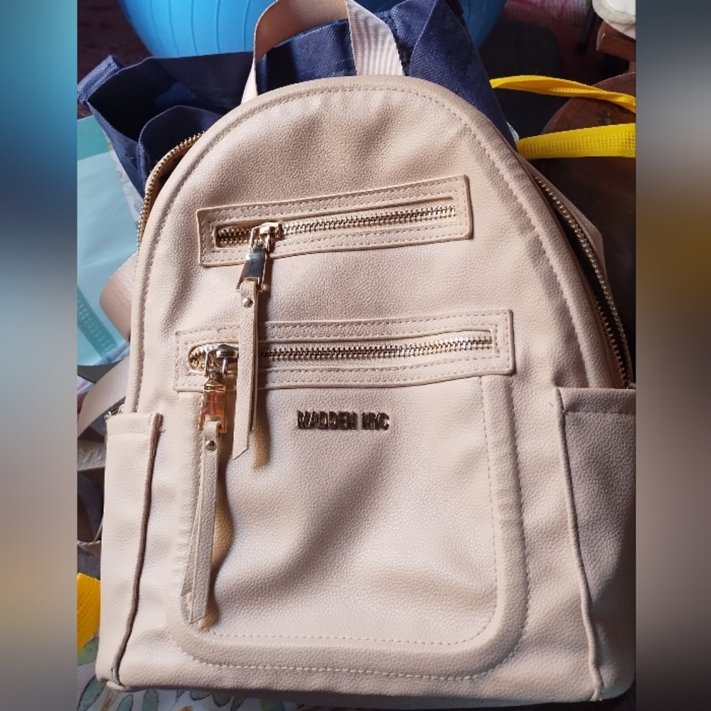 Madden NYC Cream Women's Backpack